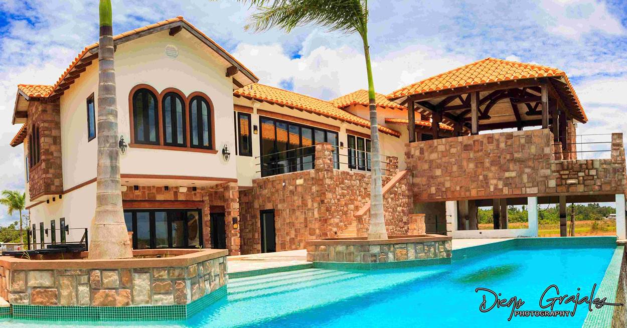 Elite Finishers of Belize Luxury Home Builders in Belize